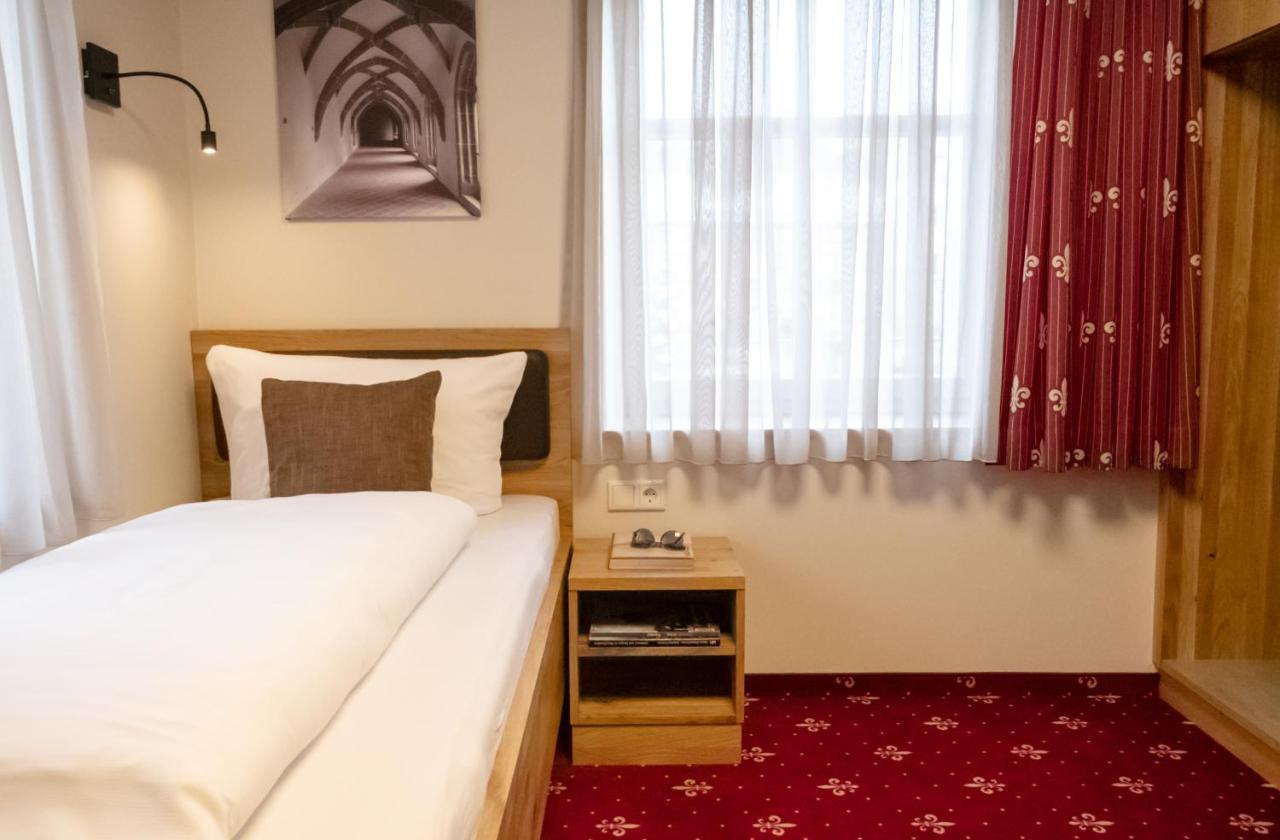 Klostergasthof Heidenheim - Hotel Garni Kültér fotó
